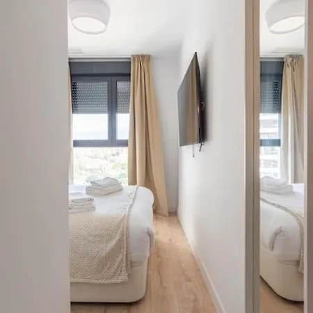 Apartament Skyline Iii Pool & Coworking By Ele Malaga